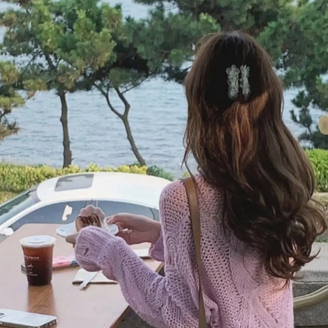 穿越成摸金校尉